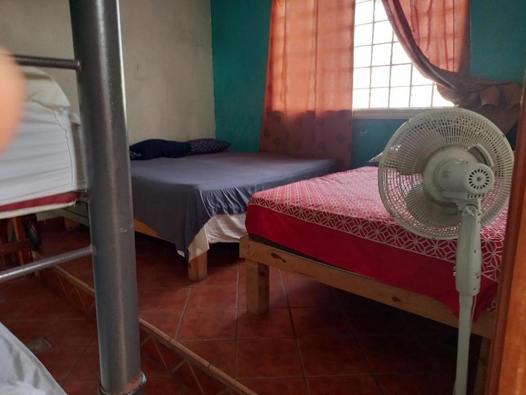 Hostal Bravo Vallarta Puerto Vallarta Buitenkant foto